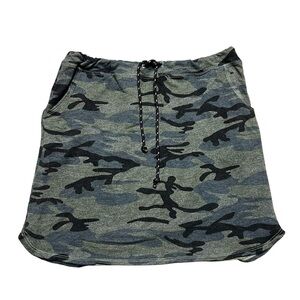 Evereve Sundry Camo Saturday Skirt Size 1 Small